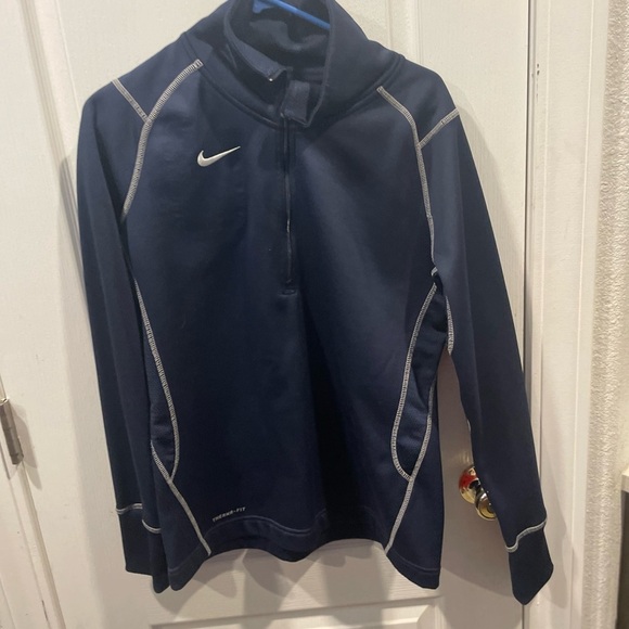 Nike Jackets & Blazers - Nike Therma-Fit Long Sleeve Top